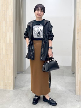 「アイテム（マウンテンパーカー）」を使った、SuUさん（レディース・167cm・40代）の秋コーディネート