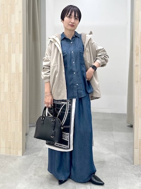 「アイテム（マウンテンパーカー）」を使った、SuUさん（レディース・167cm）の秋コーディネート