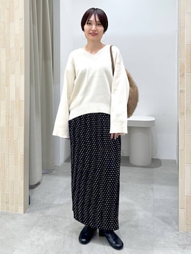 「アイテム（ニット/セーター）」を使った、SuUさん（レディース・167cm・40代）の秋コーディネート
