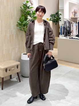 「Elura（エルーラ）のコーデュロイワイドパンツ/1049454（その他パンツ、グレー系）」を使った、SuUさん（レディース・167cm）の秋コーディネート