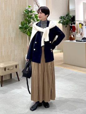 「アイテム（スカート、イエロー系）」を使った、SuUさん（レディース・167cm）の秋コーディネート