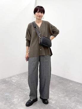 「Elura（エルーラ）のウォレットショルダーバッグ/1074417（ショルダーバッグ、ブラック系）」を使った、SuUさん（レディース・167cm）の秋コーディネート