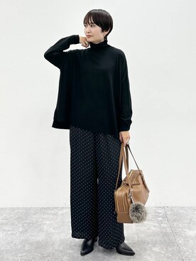 「アイテム（ボストンバッグ、イエロー系）」を使った、SuUさん（レディース・167cm）の秋コーディネート