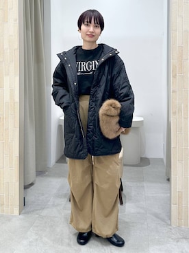 「アイテム（カーゴパンツ）」を使った、SuUさん（レディース・167cm・40代）の秋コーディネート