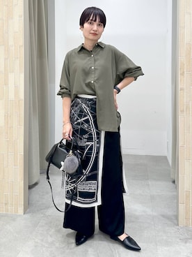 「アイテム（キーホルダー）」を使った、SuUさん（レディース・167cm・40代）の秋コーディネート