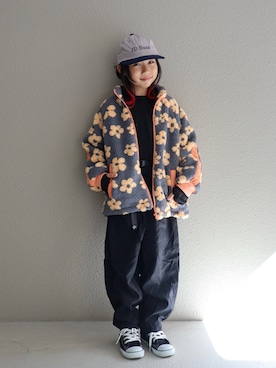 「アイテム（スニーカー）」を使った、cononᐝさん（キッズ・124cm）の秋コーディネート