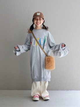 「アイテム（帽子）」を使った、cononᐝさん（キッズ・126cm）の春コーディネート