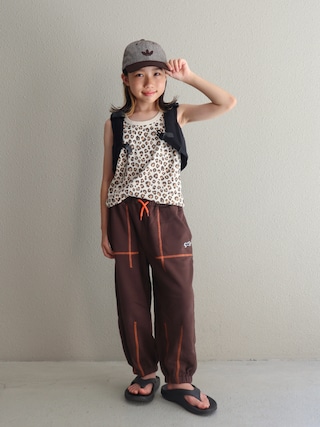 「chil2(チルツー)の総柄リブ素材 タンクトップ(タンクトップ)」を使った、cononᐝさん(キッズ・129cm)の夏コーディネート