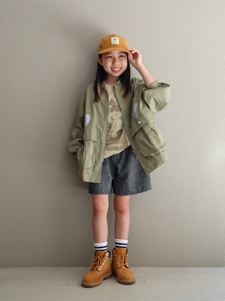 「Timberland(ティンバーランド)の【定番】6インチ プレミアム ウォータープルーフ ブーツ ユース(ブーツ)」を使った、cononᐝさん(キッズ・126cm)の春コーディネート