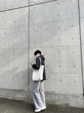 「Carhartt（カーハート）のアイテム（ナイロンジャケット）」を使った、REさん（メンズ・175cm）の冬コーディネート