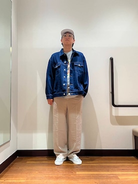 「アイテム（デニムジャケット）」を使った、おかもとさん（メンズ・172cm）の夏コーディネート