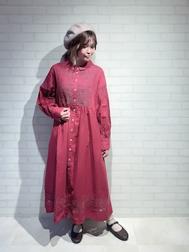 「レッド」｜「アイテム（ハンチング/ベレー帽）」を使った、moe_sm2さん（レディース・156cm）の夏コーディネート