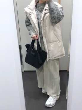 「アイテム（ダウンベスト）」を使った、yuuaさん（レディース・154cm）の冬コーディネート