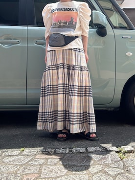「MOUSSY（マウジー）のTUCK SLEEVE BROOKLYN Tシャツ（Tシャツ/カットソー、ホワイト系）」を使った、yuuaさん（レディース・154cm）の夏コーディネート