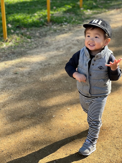 ベビー ”b.”ロゴ 細ボーダー パンツ ”Jerico”（その他パンツ）｜agnes