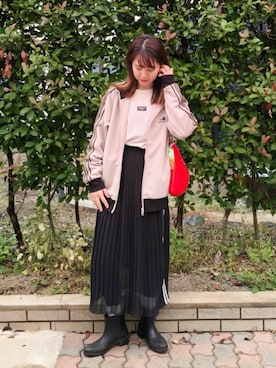 「アイテム（ジャージ）」を使った、ゆーきさん（レディース・160cm）の秋コーディネート