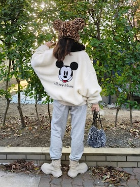 「アイテム（スウェットパンツ）」を使った、ゆーきさん（レディース・160cm・30代）の冬コーディネート