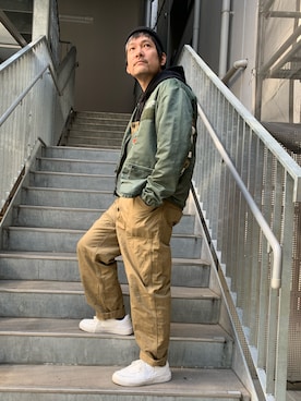 「AVIREX（アヴィレックス）のアイテム（PC・スマホグッズ/家電）」を使った、K.ODAさん（メンズ・178cm）の秋コーディネート