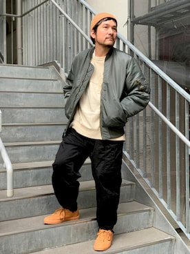 「AVIREX（アヴィレックス）のアイテム（PC・スマホグッズ/家電）」を使った、K.ODAさん（メンズ・178cm）の秋コーディネート