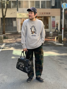 「AVIREX（アヴィレックス）のアイテム（PC・スマホグッズ/家電）」を使った、K.ODAさん（メンズ・178cm）の秋コーディネート
