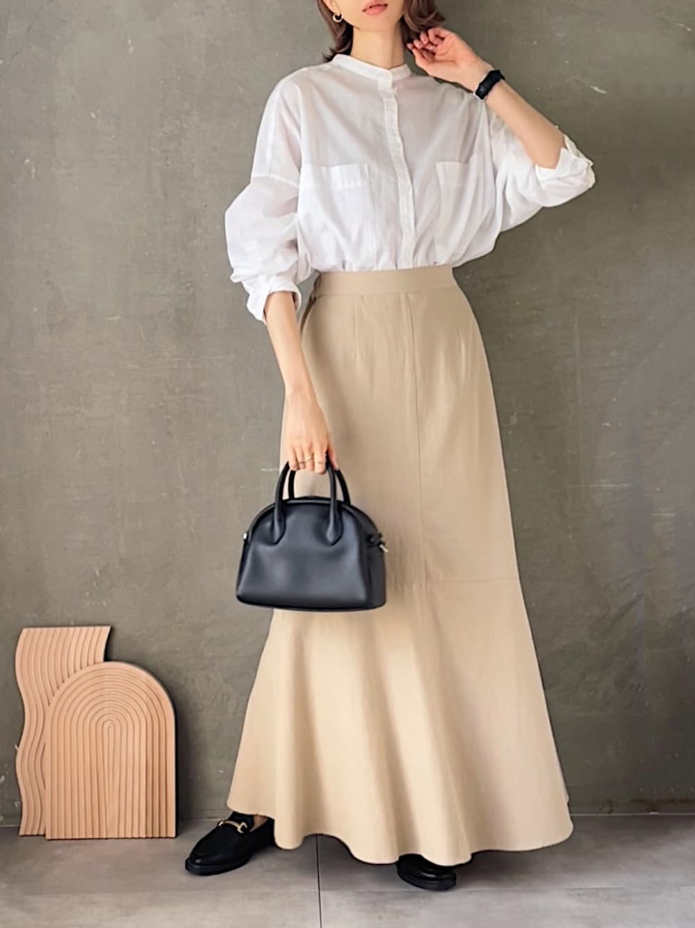 「ANGIE VINTAGE、シャツスタイル、プチプラ、春夏コーデ、休日スタイル、マーメイドスカート、ロングスカート、おしゃれさんと繋がりたい、夏コーデ、ローファー、高身長女子」｜「ANGIEのインドボイルシアーオーバーシャツ/ストライプ/無地（シャツ/ブラウス、ホワイト系）」を使った、micoronさん（レディース・167cm）の春コーディネートの1枚目の写真