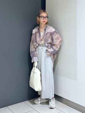 「メガネ」｜「アイテム（PC・スマホグッズ/家電）」を使った、milkさん（レディース・160cm）の春コーディネート