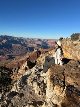 「アイテム（キャップ）」を使った、e.さん（レディース・151cm）の秋コーディネート