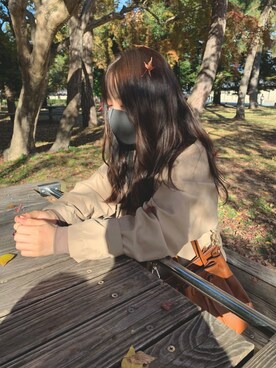 「ADAM ET ROPE'（アダムエロペ）のアイテム（トレンチコート）」を使った、e.さん（レディース・151cm）の夏コーディネート