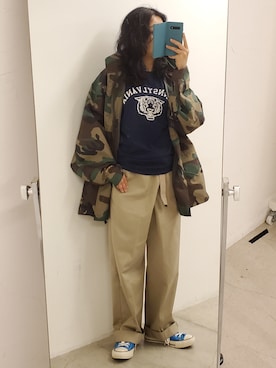 「ごきげんウィーク」｜「アイテム（チノパンツ）」を使った、akarinsさん（レディース・159cm）の春コーディネート
