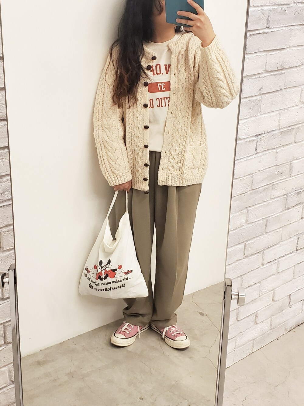 UNIQLO（ユニクロ）の「サテンイージーパンツ＋E（その他パンツ