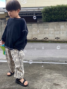 「アイテム（サンダル）」を使った、k__m__さん（キッズ・130cm）の秋コーディネート