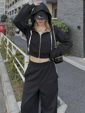 ROYALPARTYさんのコーディネート