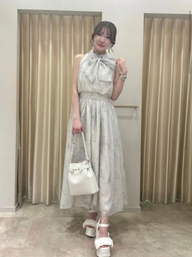 「ROYAL PARTY（ロイヤルパーティー）のニュアンスフラワーアメスリロングワンピース（ワンピース、ブルー系）」を使った、ROYALPARTYさん（レディース・158cm）の夏コーディネート