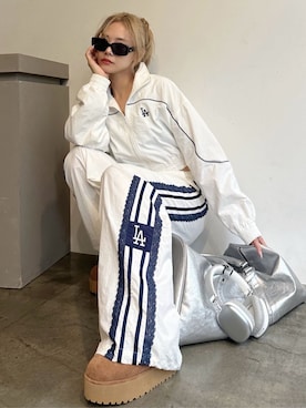 「アイテム（ジャージ）」を使った、ROYALPARTYさん（レディース・161cm）の秋コーディネート