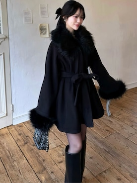 「アイテム（ポンチョ）」を使った、ROYALPARTYさん（レディース・157cm）の秋コーディネート