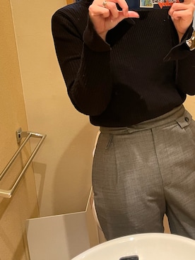 「tibi（ティビ）のアイテム（パンツ）」を使った、mugidaiさん（レディース・173cm）の冬コーディネート