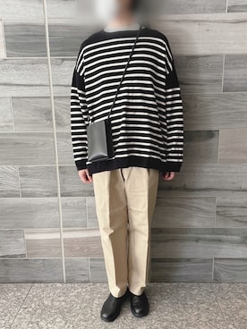 「is-ness（イズネス）のアイテム（Tシャツ/カットソー）」を使った、Piさん（メンズ・178cm）の秋コーディネート