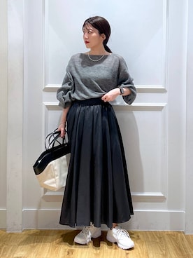 「EU,US NEW BALANCE（イーユーユーエスニューバランス）のアイテム」を使った、mahoさん（レディース・162cm）の秋コーディネート