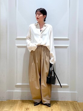 「A part by（アパートバイ）のスクエアミニショルダー（ショルダーバッグ）」を使った、mahoさん（レディース・162cm）の秋コーディネート