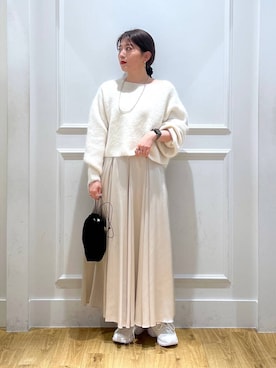 「EU,US NEW BALANCE（イーユーユーエスニューバランス）のアイテム」を使った、mahoさん（レディース・162cm）の秋コーディネート