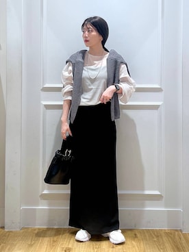 「EU,US NEW BALANCE（イーユーユーエスニューバランス）のアイテム」を使った、mahoさん（レディース・162cm）の秋コーディネート