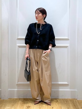 「A part by（アパートバイ）のスクエアミニショルダー（ショルダーバッグ）」を使った、mahoさん（レディース・162cm）の秋コーディネート