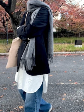 「A part by（アパートバイ）のアイテム（ストール/ショール）」を使った、mahoさん（レディース・162cm）の秋コーディネート