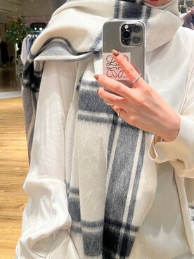 「A part by（アパートバイ）のアイテム（ストール/ショール）」を使った、mahoさん（レディース・162cm）の秋コーディネート