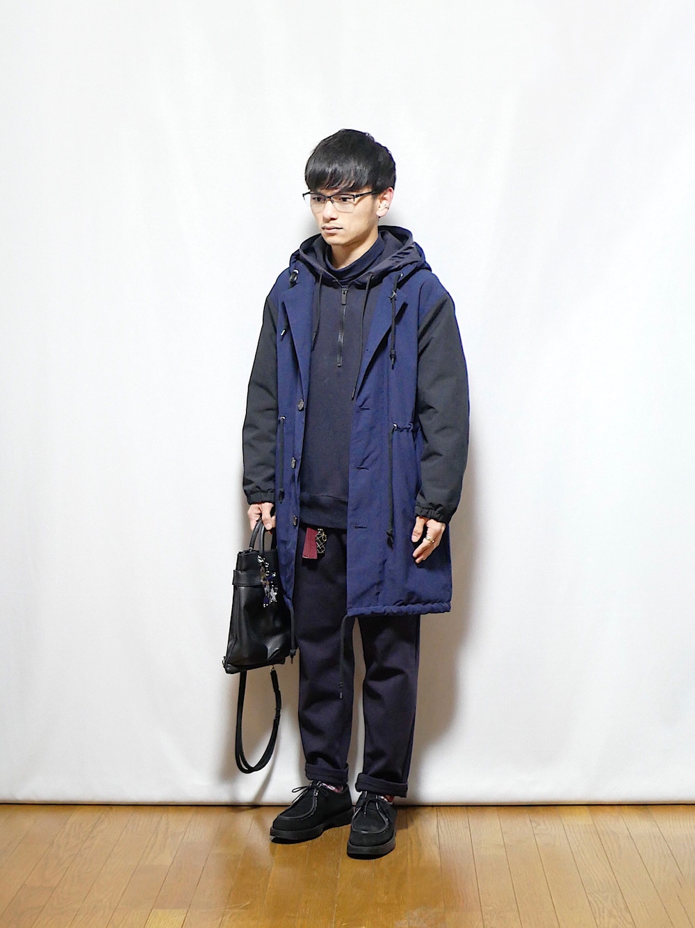 「低身長男子、モッズコート、ハーフジップ、ナイロンパーカー、ナイロンコート、イージーパンツ、チェック柄、スエード、スエードシューズ、JW Anderson x UNIQLO、+J、ユニクロ+J、soe、ヘルメットバッグ、curly」｜「ブログ・YouTubeのアイテム（その他、その他）」を使った、小柄の小松@162cmさん（メンズ・162cm）の冬コーディネートの1枚目の写真