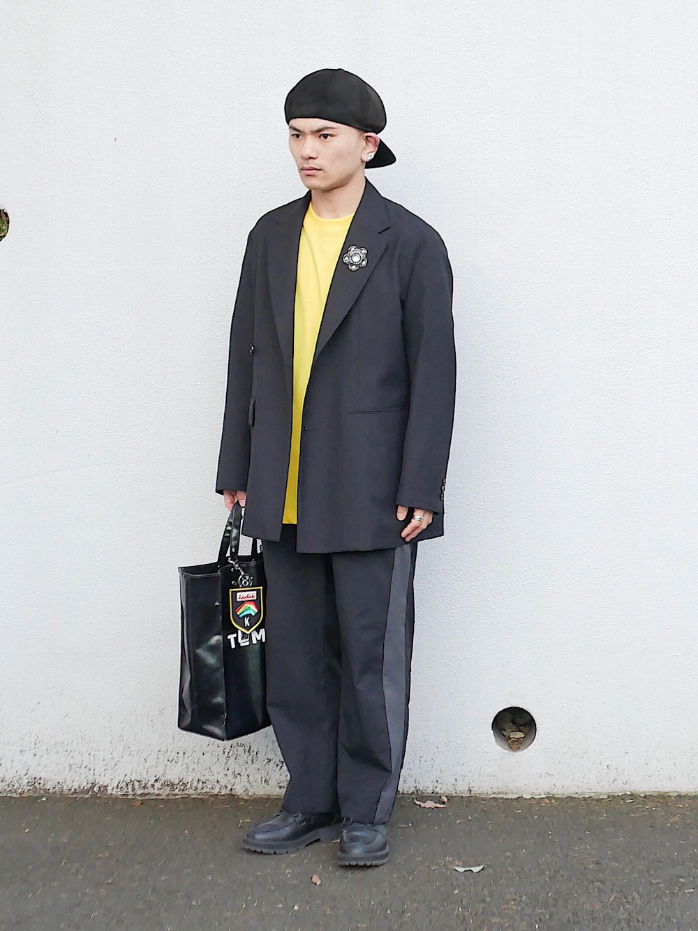 「サカナクション、Sakanaction、新宝島、魚民、ライブTシャツ、バンドT、バンドTシャツ、低身長、低身長男子、低身長コーデ、低身長ファッション、ダブルジャケット、ロングジャケット、ラインパンツ、ラインスラックス」｜「ブログ・YouTubeのアイテム（その他、その他）」を使った、小柄の小松@162cmさん（メンズ・162cm）の冬コーディネートの1枚目の写真