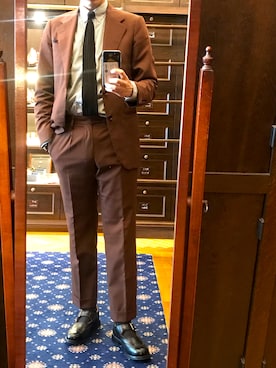 DAさんの（Tricker's | トリッカーズ）を使ったコーディネート