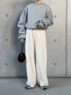 「アイテム（スニーカー）」を使った、Aさん（レディース・156cm）の冬コーディネート