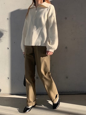 「巾着バッグ」｜「アイテム（チノパンツ）」を使った、Aさん（レディース・156cm）の冬コーディネート