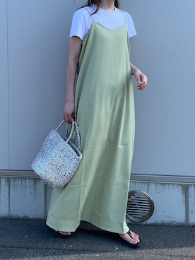 「fitflop（フィットフロップ）のアイテム（サンダル）」を使った、Aさん（レディース・156cm）の秋コーディネート